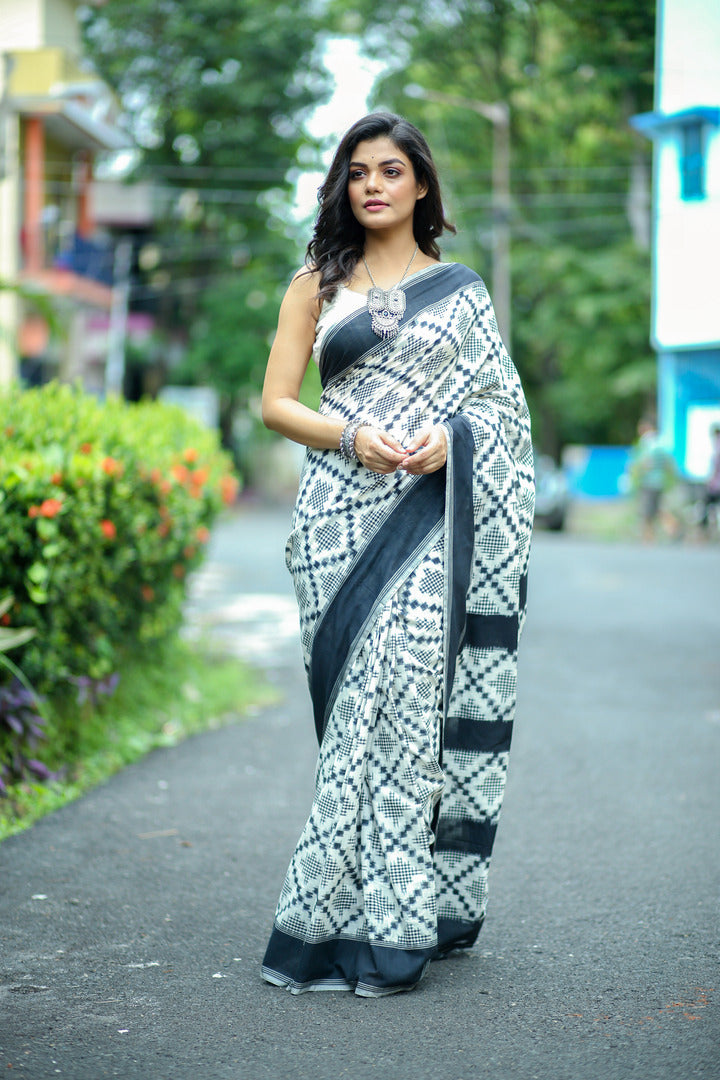 Ikkat Saree