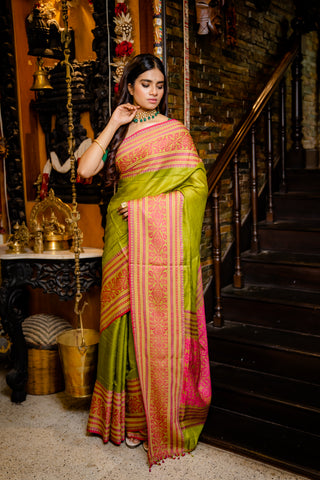 Bengal Tussar saree in green and fuchsia colour