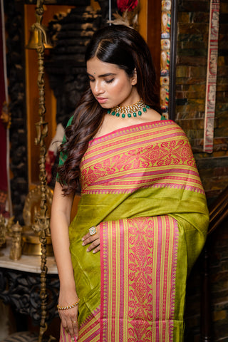 Bengal Tussar saree in green and fuchsia colour